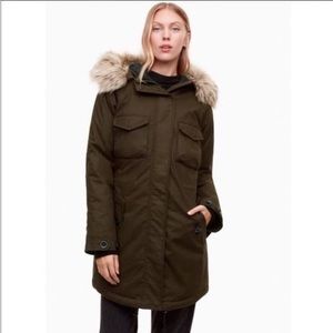 Aritzia Community Parka Coat in Forest Green